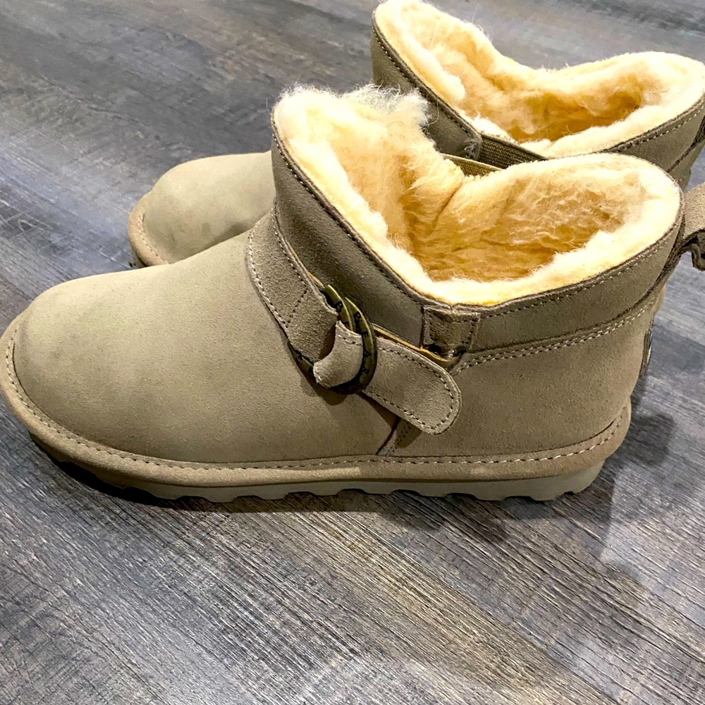 BearPaw Boots